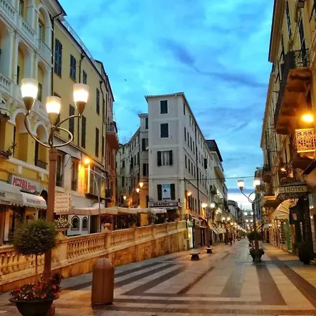 Apartment Casa Girasole 1 Sanremo