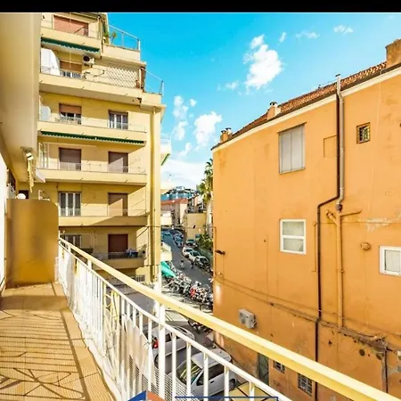 Casa Girasole 1 Apartment *