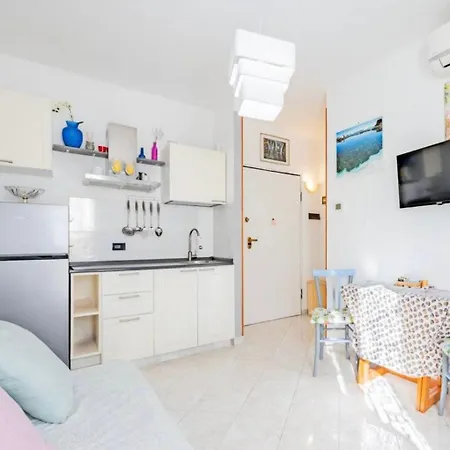Apartment Casa Girasole 1